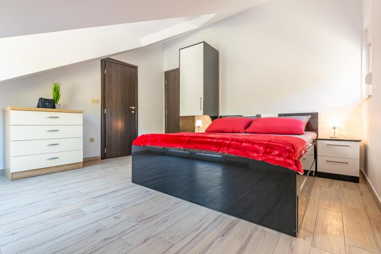 Hotel Ferdo 1 Makarská Exteriér fotografie